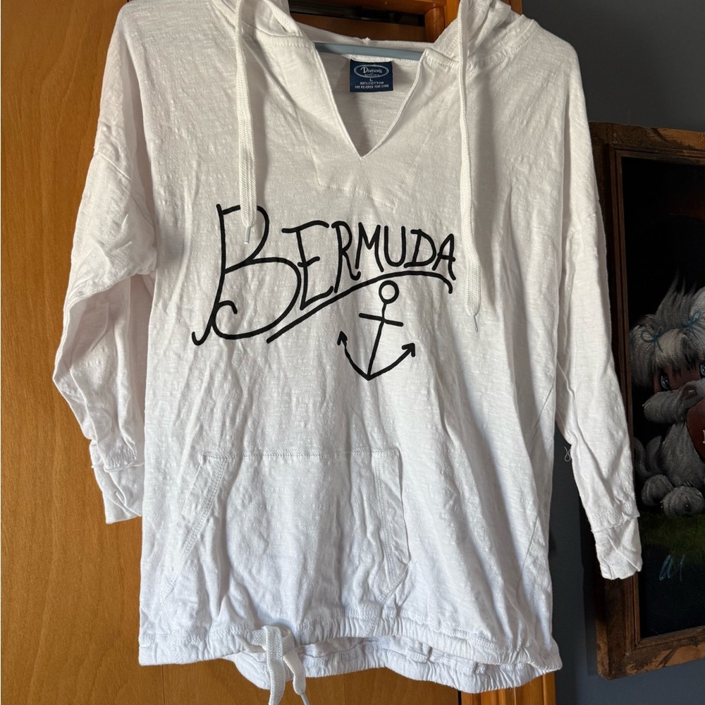 White Bermuda Hoodie with Anchor Design